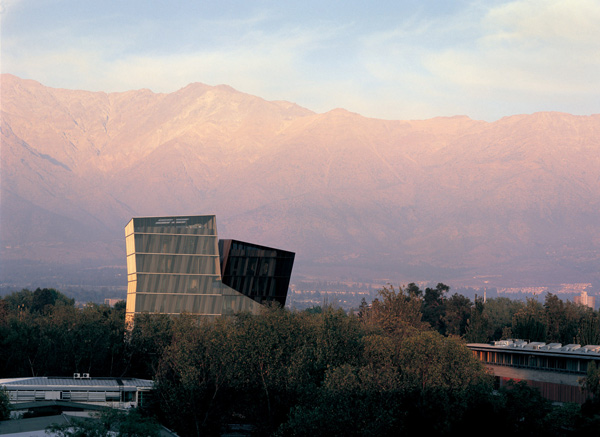 Torres Siamesas, Siamese Towers, Alejandro Aravena, Elemental, Santiago de Chile
